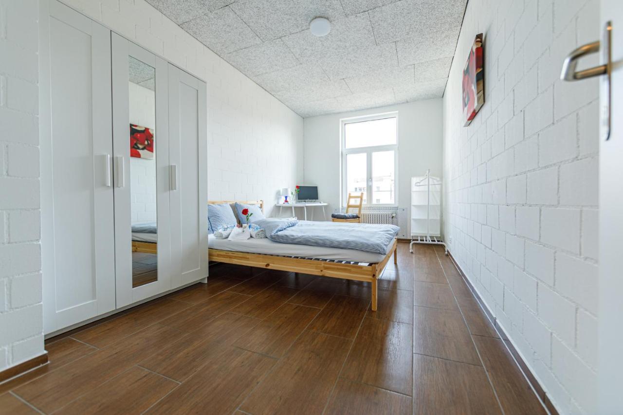 Simple - Yellow Homestay St. Gallen