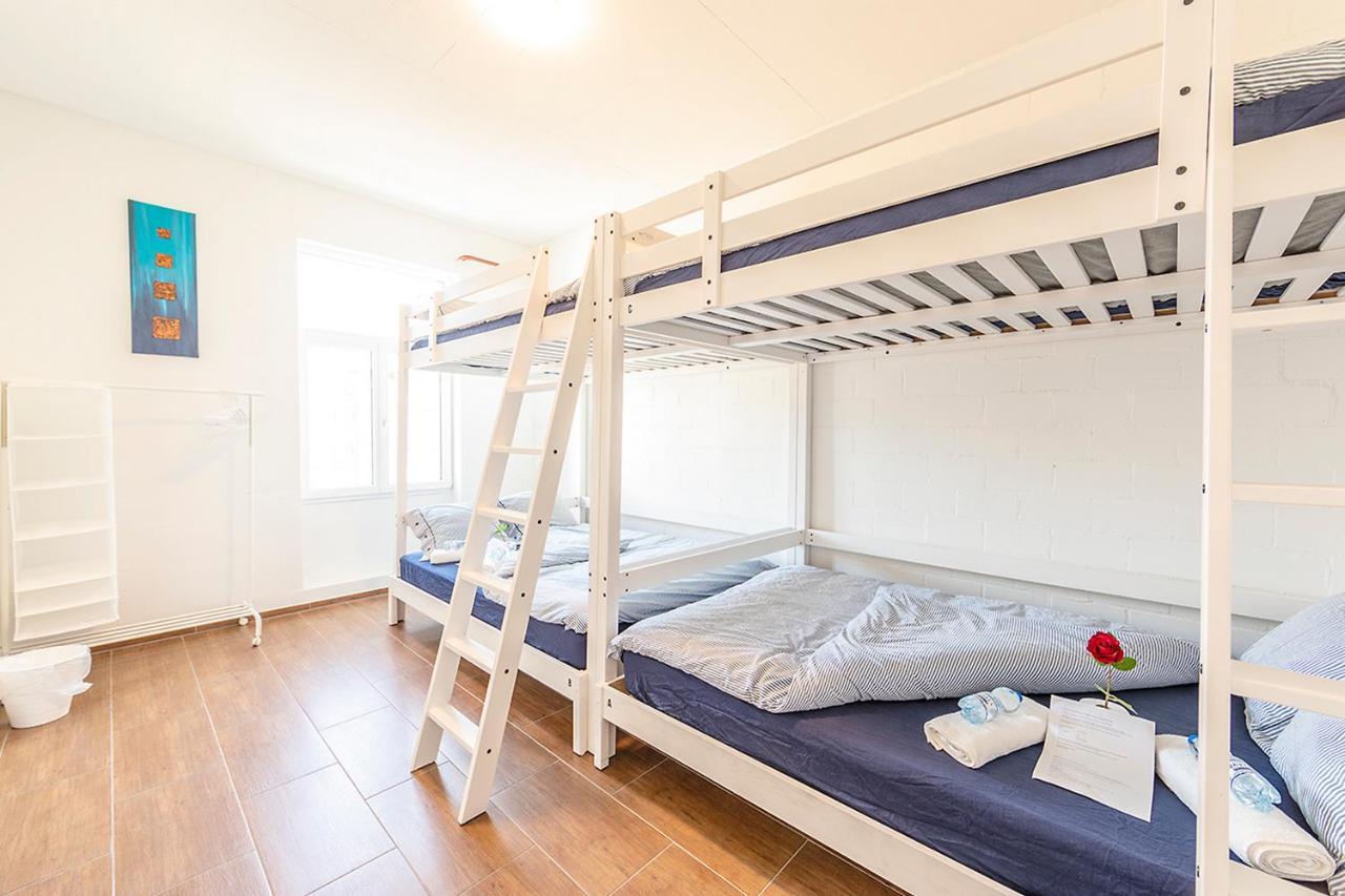 Homestay Simple - Yellow St. Gallen